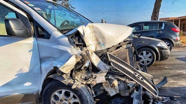 5D6C40A4-sabaton-car-crash-in-tunisia-all-ok-but-bruised-image.jpg