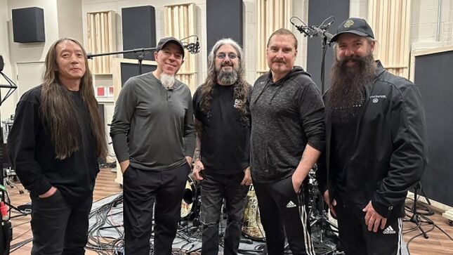 65C71EF0-dream-theater-drummer-mike-porntoy-in-the-studio-with-some-old-friends-image.jpg